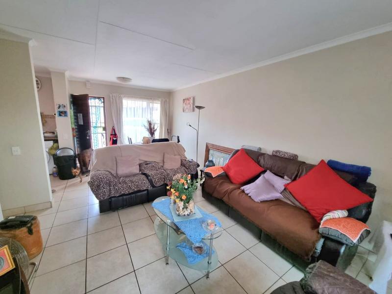 2 Bedroom Property for Sale in Montana Gauteng