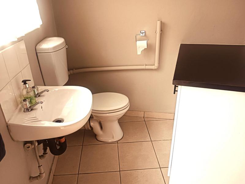 2 Bedroom Property for Sale in Freeway Park Gauteng