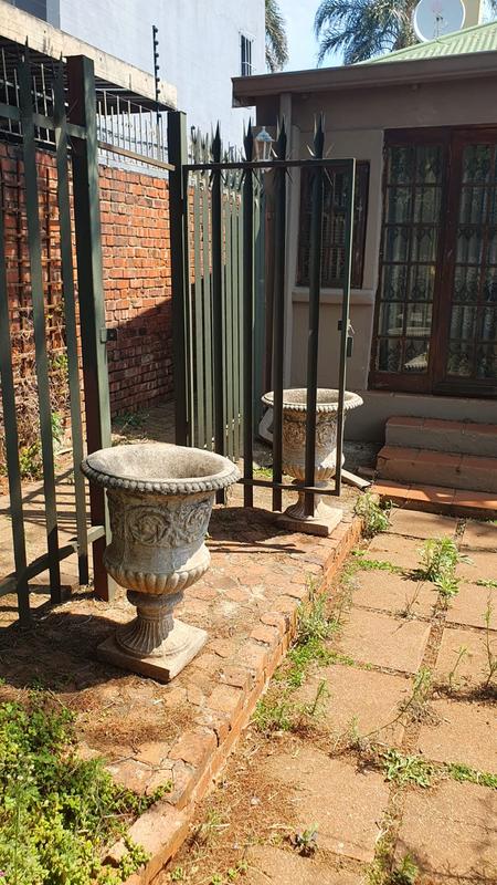 2 Bedroom Property for Sale in Kensington Gauteng
