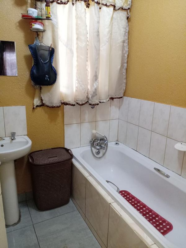 3 Bedroom Property for Sale in Dawn Park Gauteng