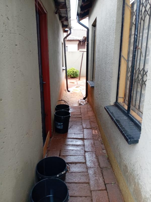 3 Bedroom Property for Sale in Dawn Park Gauteng