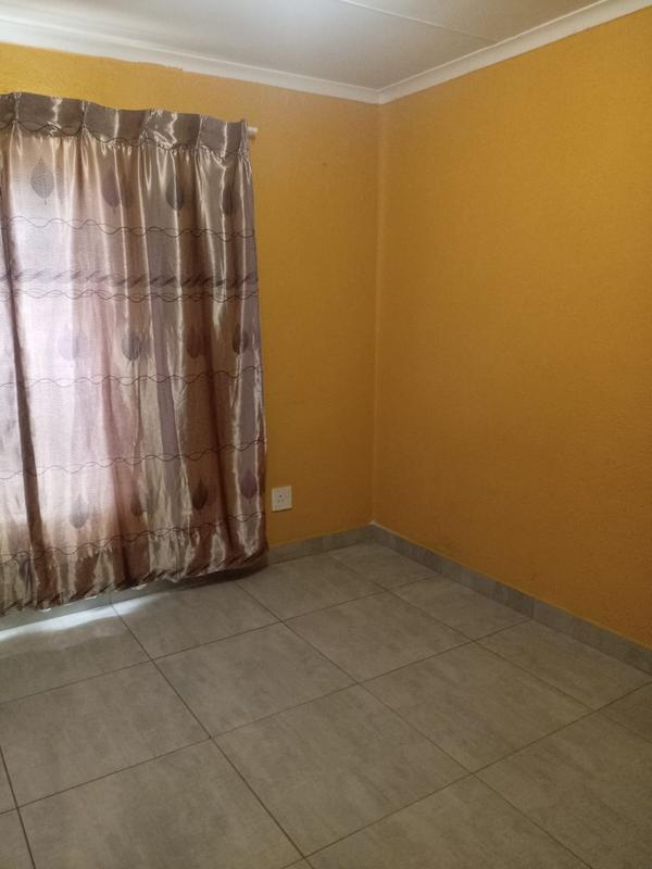 3 Bedroom Property for Sale in Dawn Park Gauteng