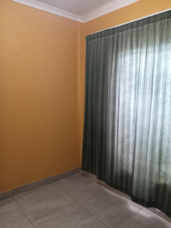 3 Bedroom Property for Sale in Dawn Park Gauteng