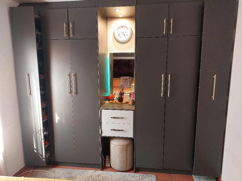 2 Bedroom Property for Sale in Windmill Park Gauteng