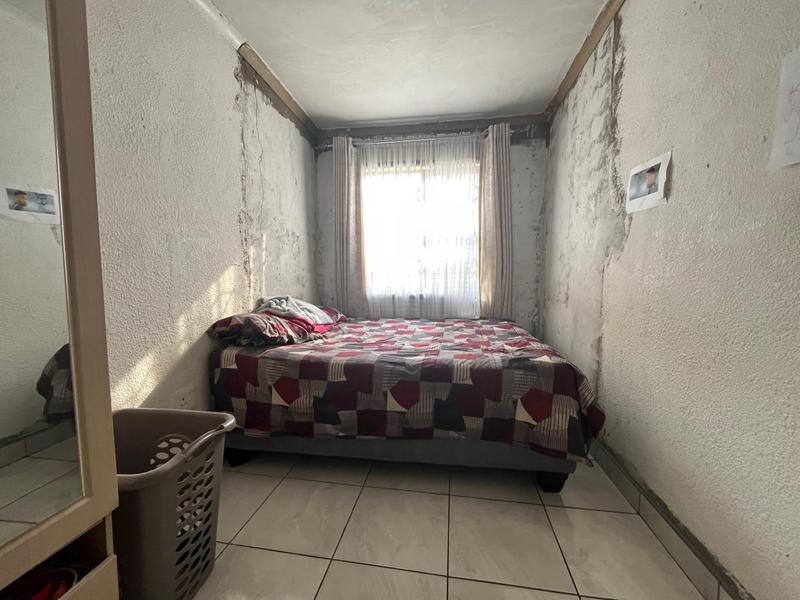 2 Bedroom Property for Sale in Windmill Park Gauteng