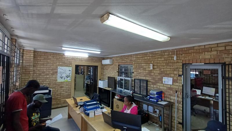 To Let commercial Property for Rent in Hennopspark Gauteng
