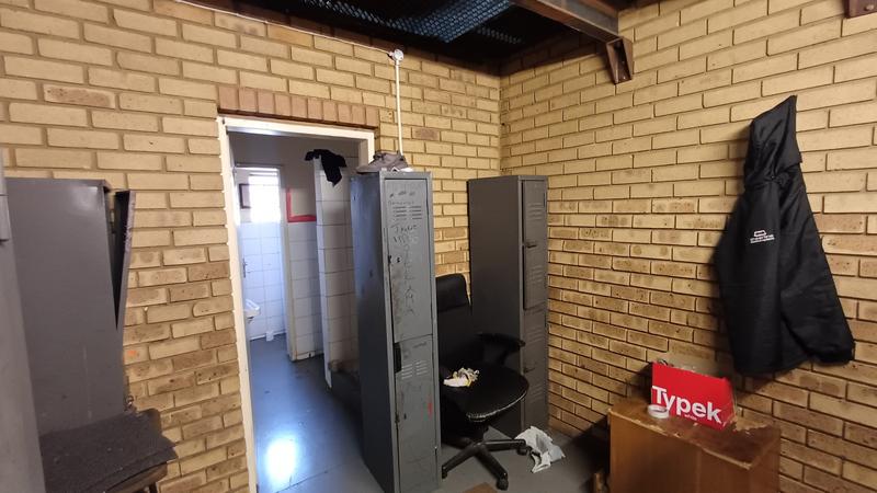 To Let commercial Property for Rent in Hennopspark Gauteng