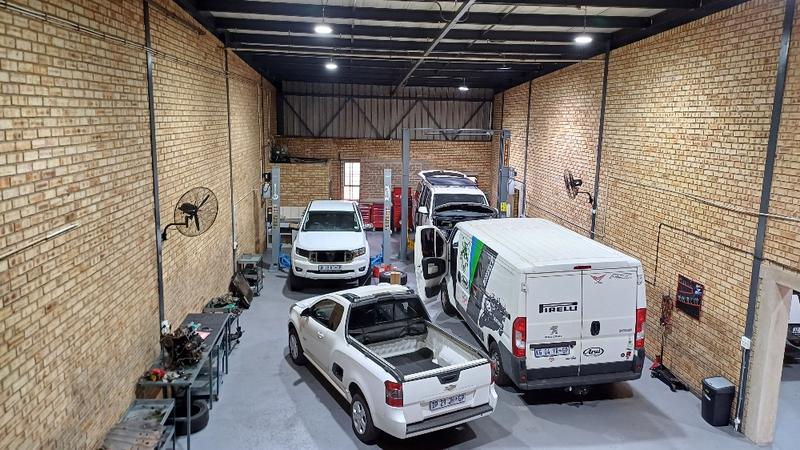 To Let commercial Property for Rent in Hennopspark Gauteng