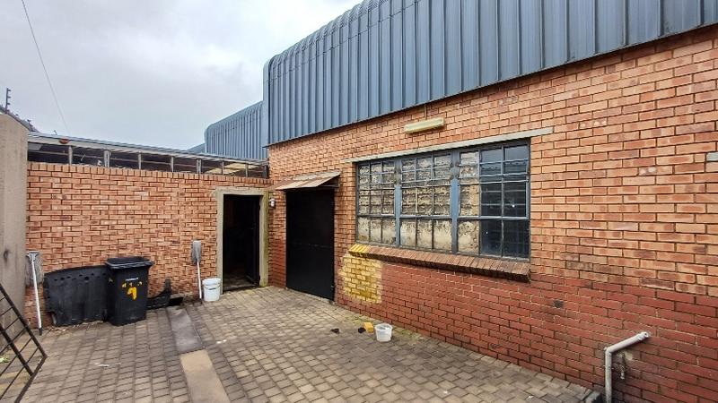 To Let commercial Property for Rent in Hennopspark Gauteng