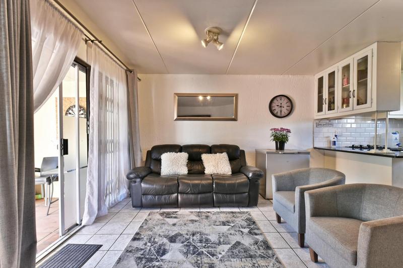 2 Bedroom Property for Sale in Winchester Hills Gauteng