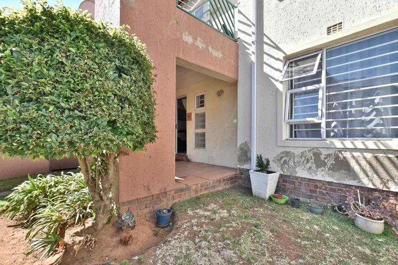 2 Bedroom Property for Sale in Winchester Hills Gauteng