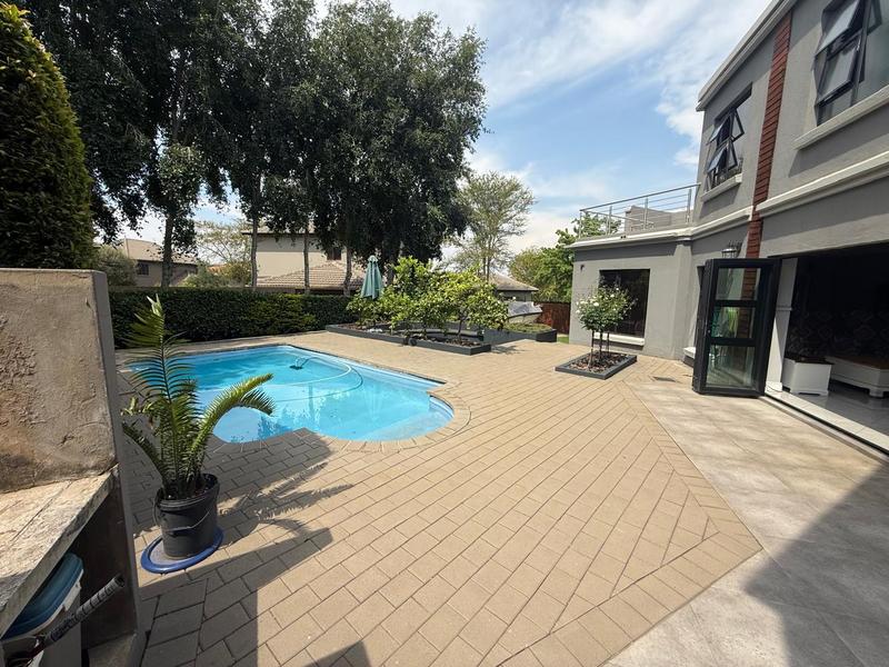 5 Bedroom Property for Sale in Midlands Estate Gauteng