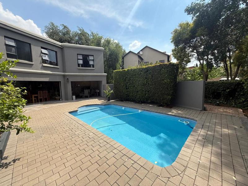 5 Bedroom Property for Sale in Midlands Estate Gauteng