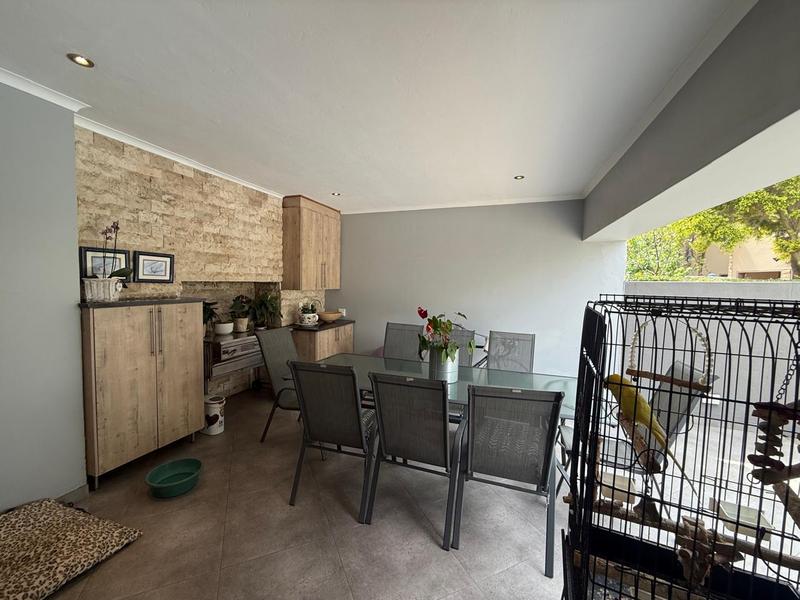 5 Bedroom Property for Sale in Midlands Estate Gauteng