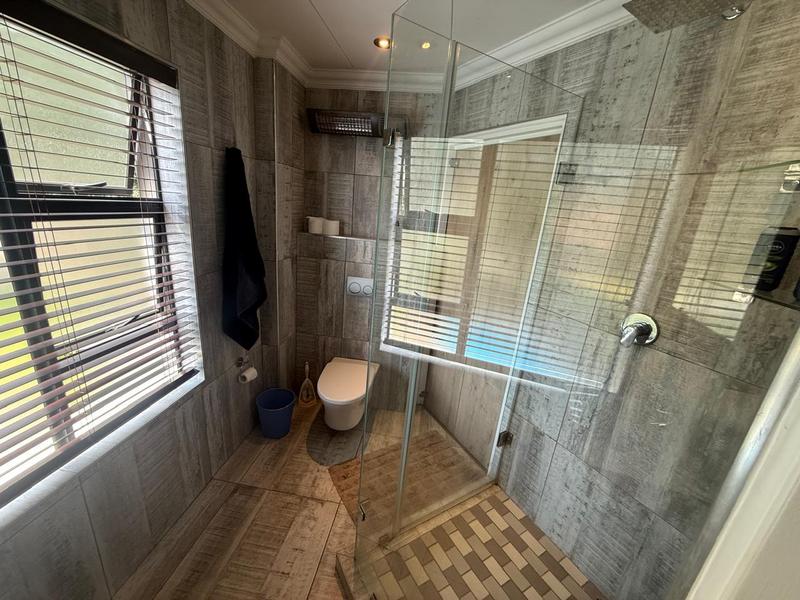 5 Bedroom Property for Sale in Midlands Estate Gauteng