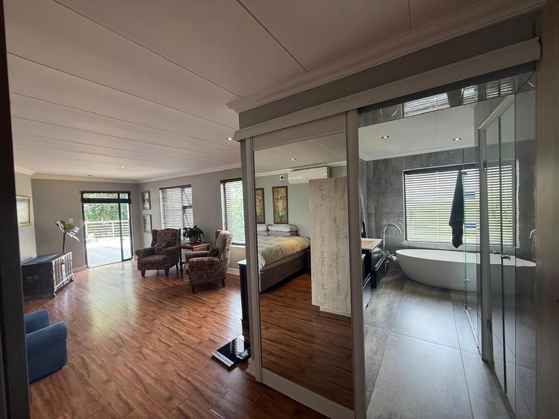 5 Bedroom Property for Sale in Midlands Estate Gauteng
