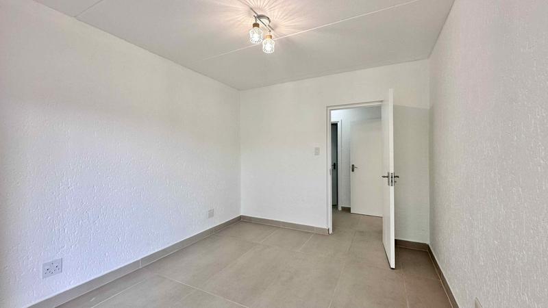 To Let 1 Bedroom Property for Rent in Morningside Gauteng
