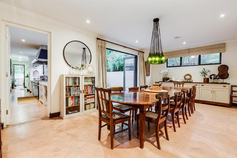 5 Bedroom Property for Sale in Fourways Gardens Gauteng