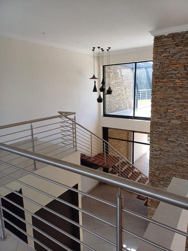 To Let 5 Bedroom Property for Rent in Lanseria Gauteng