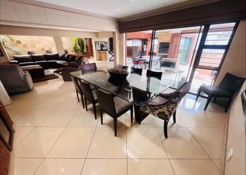 5 Bedroom Property for Sale in Meyersdal Gauteng