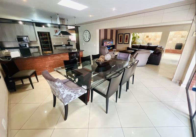 5 Bedroom Property for Sale in Meyersdal Gauteng