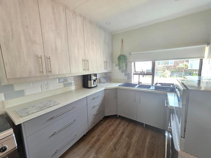 3 Bedroom Property for Sale in Misty Bay Gauteng