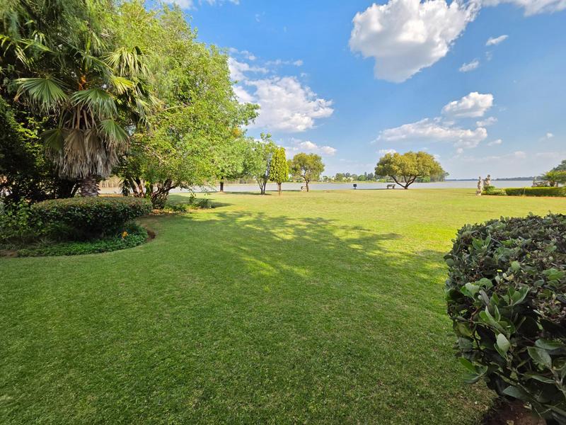 5 Bedroom Property for Sale in Misty Bay Gauteng