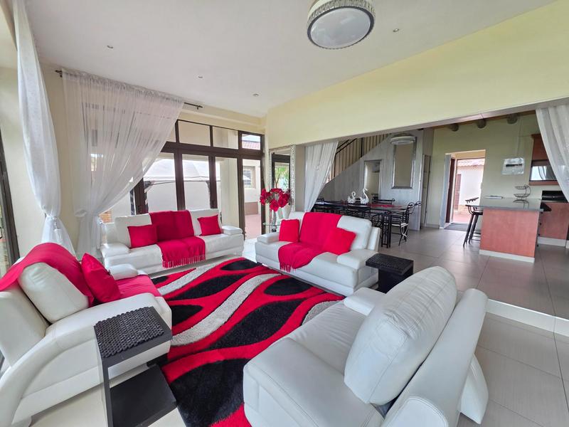 5 Bedroom Property for Sale in Misty Bay Gauteng