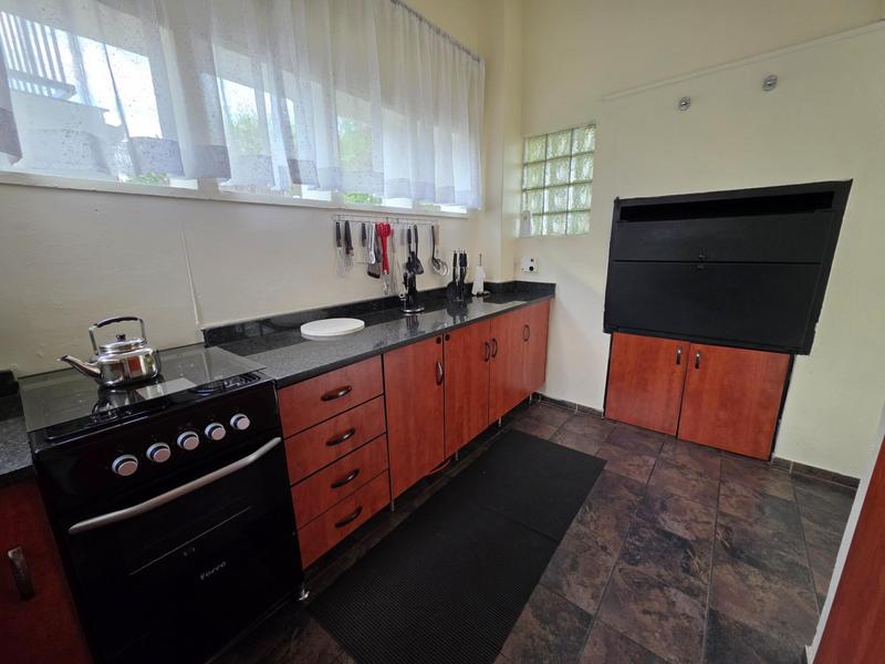 5 Bedroom Property for Sale in Misty Bay Gauteng