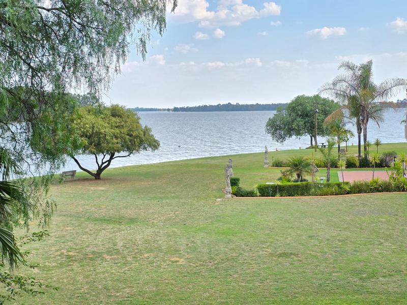 5 Bedroom Property for Sale in Misty Bay Gauteng