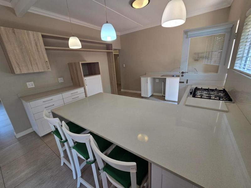 To Let 4 Bedroom Property for Rent in Hazelwood Gauteng
