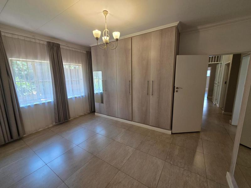 To Let 4 Bedroom Property for Rent in Hazelwood Gauteng