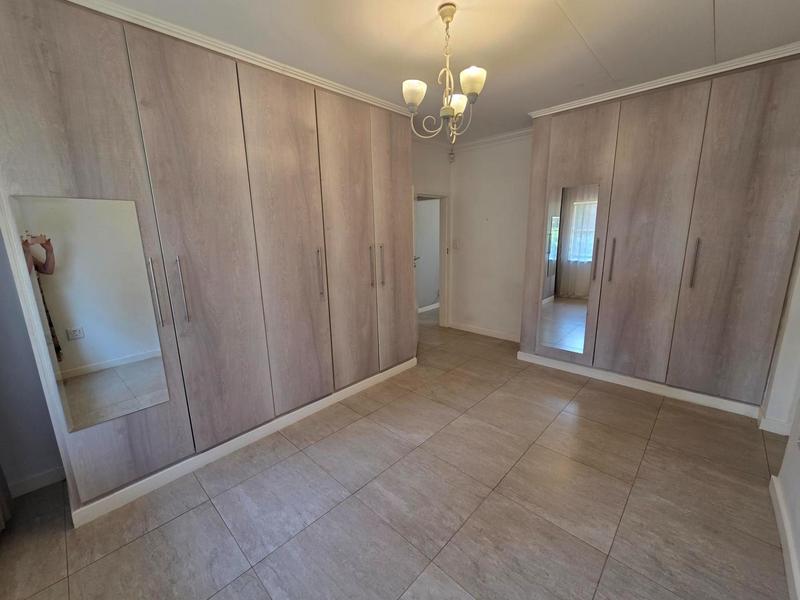 To Let 4 Bedroom Property for Rent in Hazelwood Gauteng