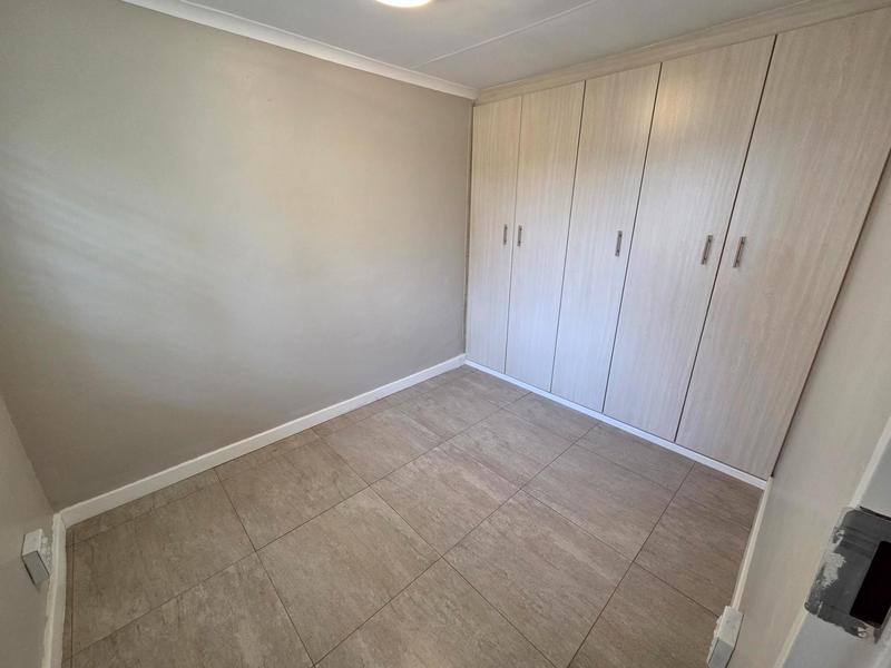 To Let 4 Bedroom Property for Rent in Hazelwood Gauteng