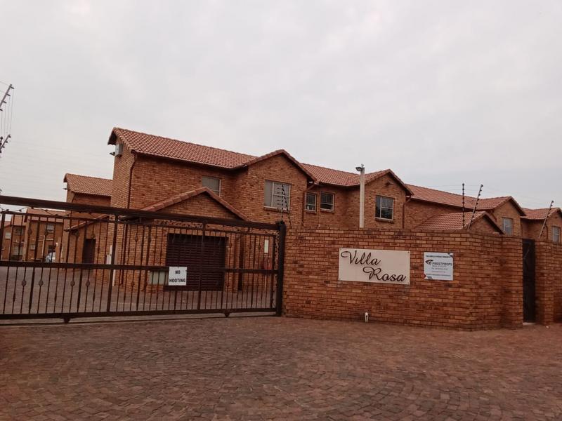 To Let 2 Bedroom Property for Rent in Groeneweide Gauteng