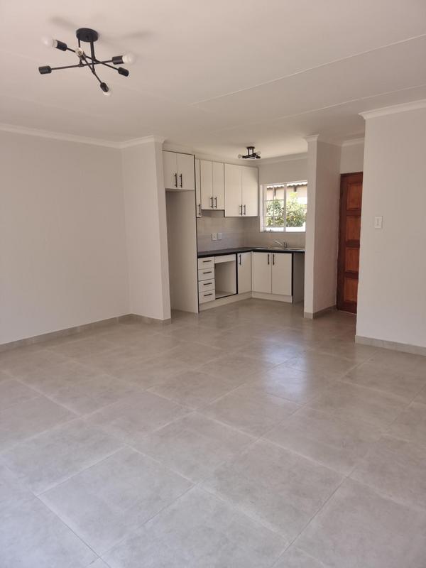 2 Bedroom Property for Sale in Wychwood Gauteng