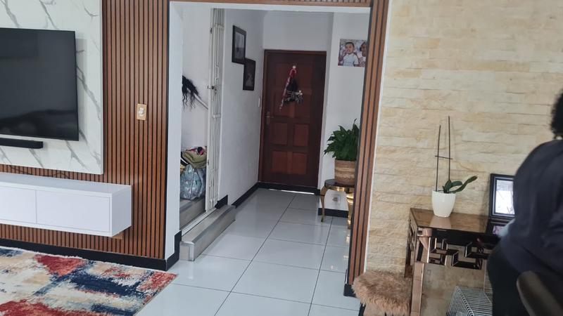 3 Bedroom Property for Sale in Bruma Gauteng