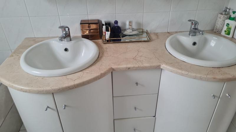 3 Bedroom Property for Sale in Bruma Gauteng