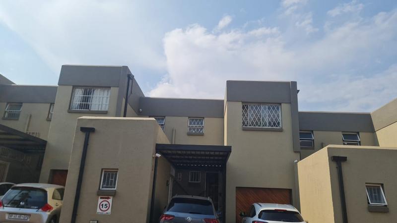 3 Bedroom Property for Sale in Bruma Gauteng
