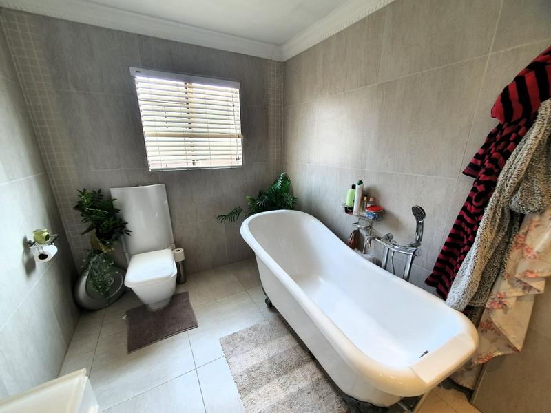 0 Bedroom Property for Sale in The Orchards Gauteng