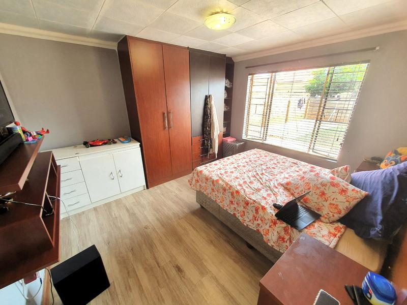 0 Bedroom Property for Sale in The Orchards Gauteng