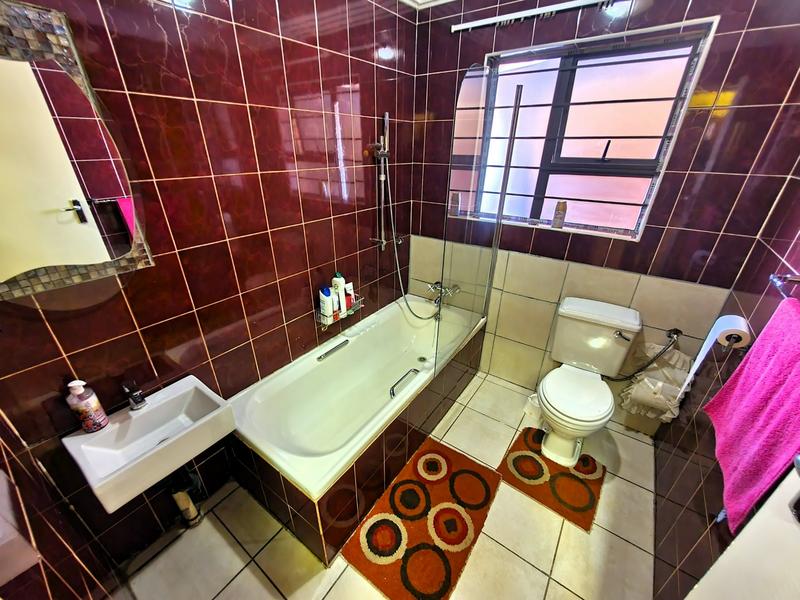 0 Bedroom Property for Sale in The Orchards Gauteng