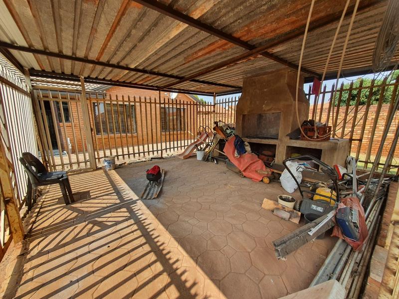 0 Bedroom Property for Sale in The Orchards Gauteng