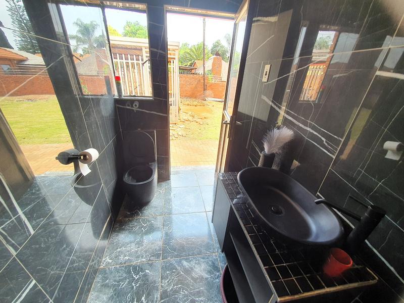 0 Bedroom Property for Sale in The Orchards Gauteng