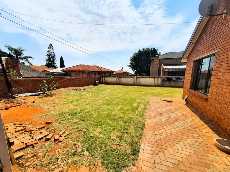 0 Bedroom Property for Sale in The Orchards Gauteng