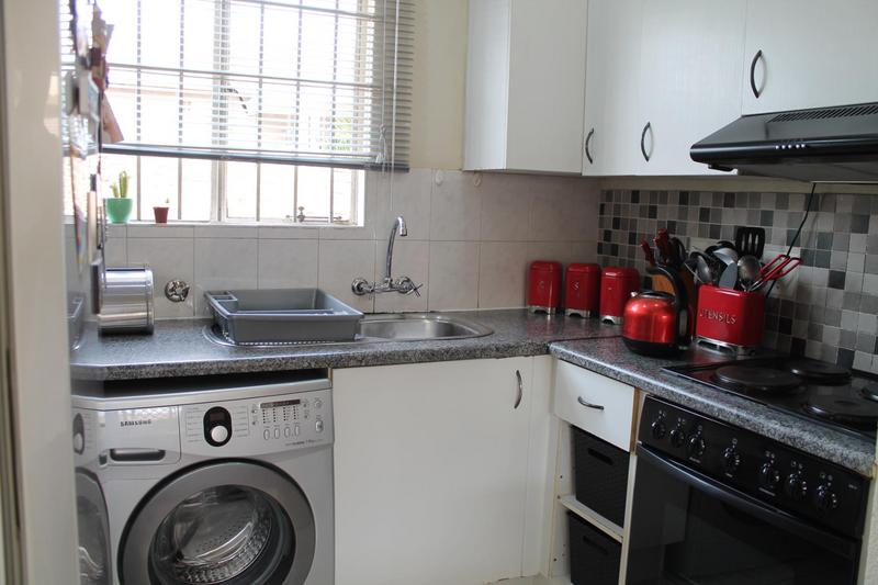 2 Bedroom Property for Sale in Eden Glen Gauteng