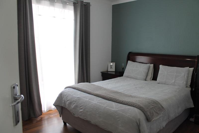 2 Bedroom Property for Sale in Eden Glen Gauteng