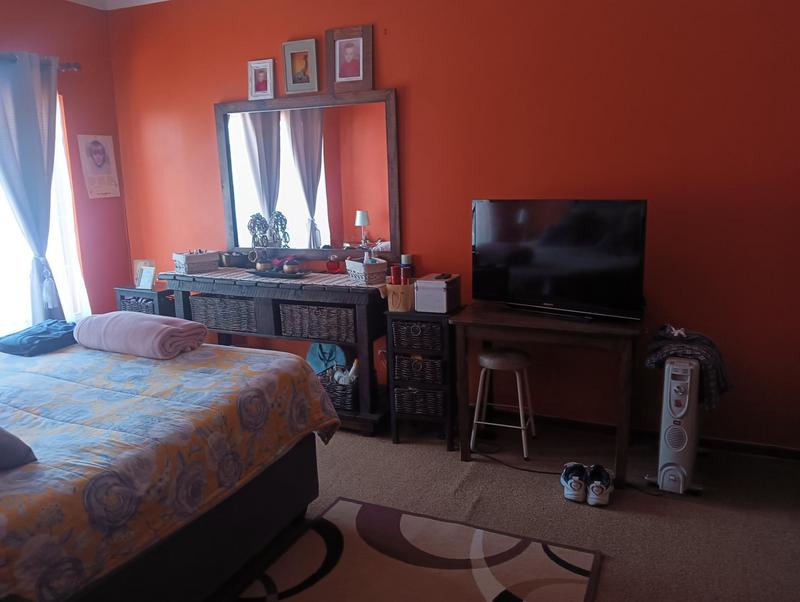4 Bedroom Property for Sale in Elspark Gauteng