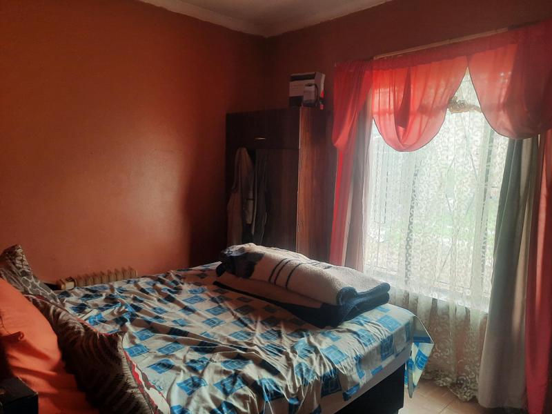 2 Bedroom Property for Sale in Leeuhof Gauteng
