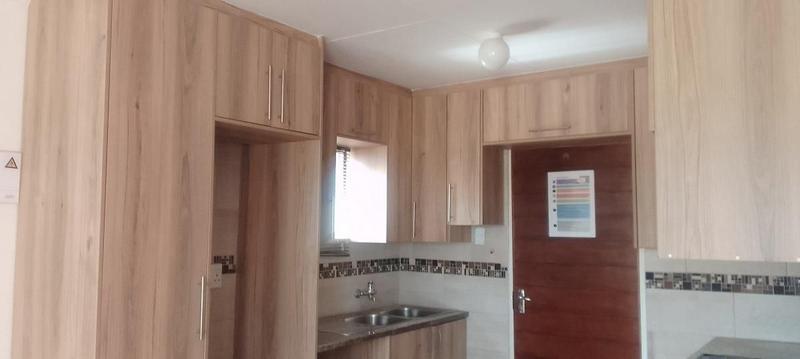 2 Bedroom Property for Sale in Savanna City Gauteng